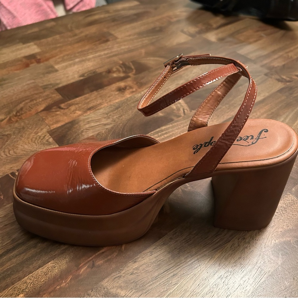 Free People Chunky Brown Heels